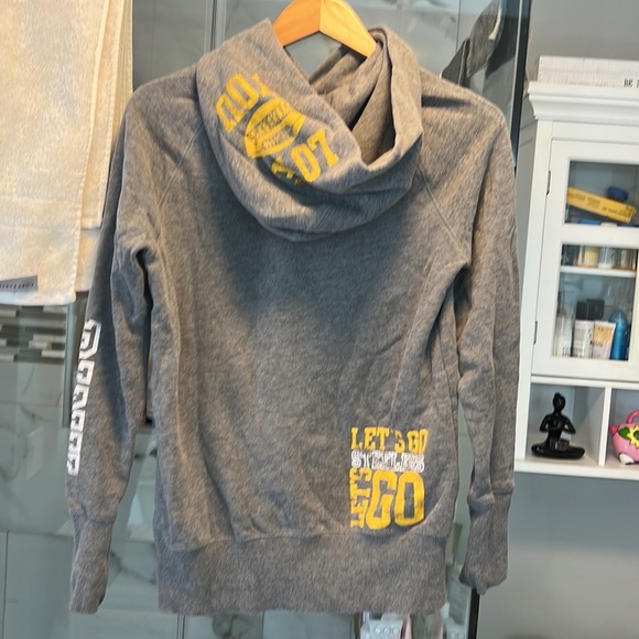 Pittsburgh Steelers Pink Brand Sweatshirt - Picture 2 of 5